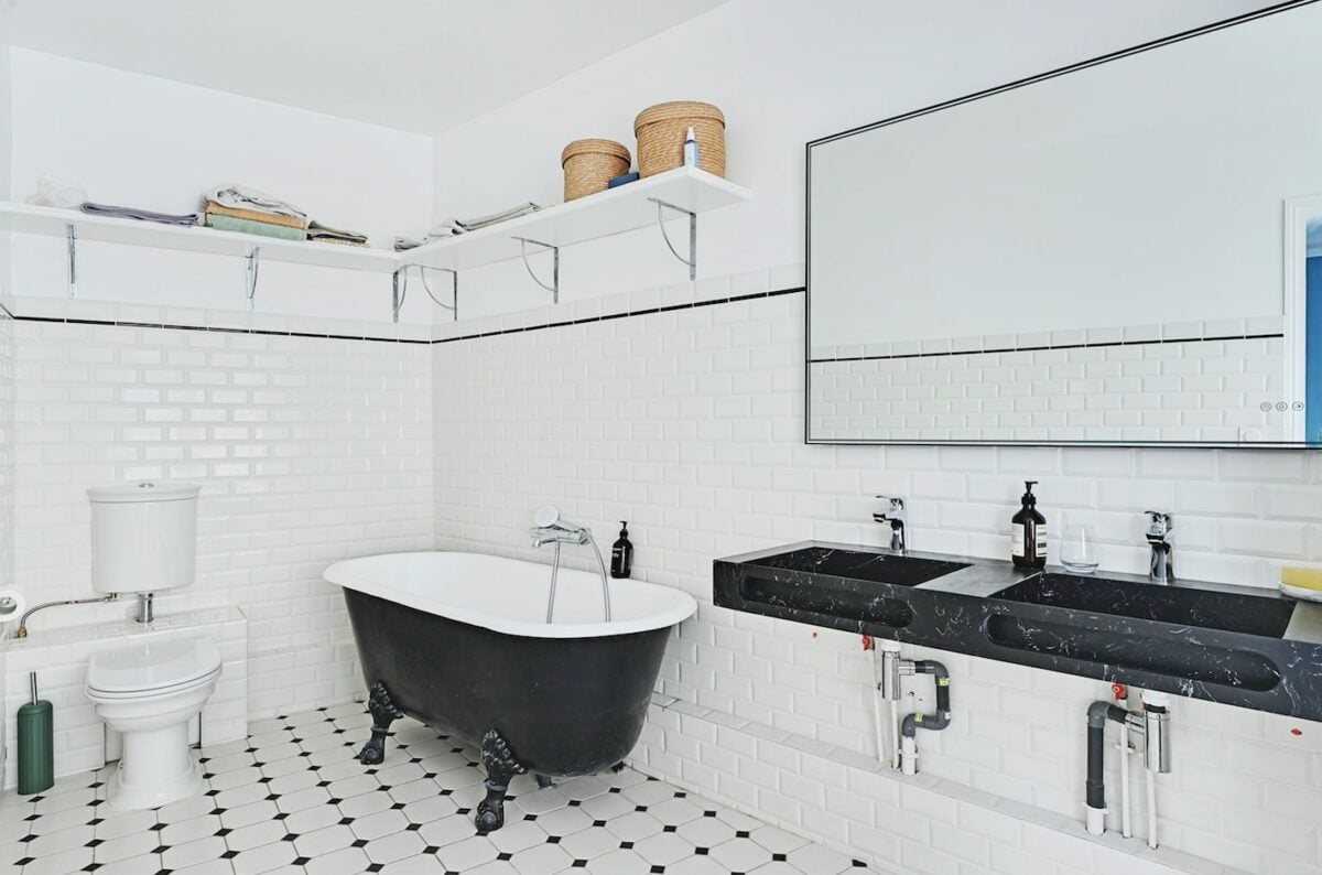 obtenez votre devis personnalisé pour la rénovation de salle de bain à paris. solutions sur mesure, matériaux de qualité et artisans expérimentés pour transformer votre espace selon vos envies.