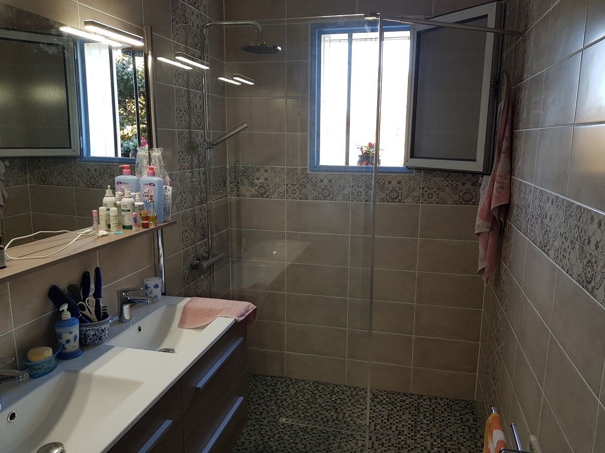 découvrez nos conseils et solutions pour une installation de salle de bain réussie : étapes clés, choix des équipements, astuces pratiques et guide d’aménagement pour un espace fonctionnel et esthétique.