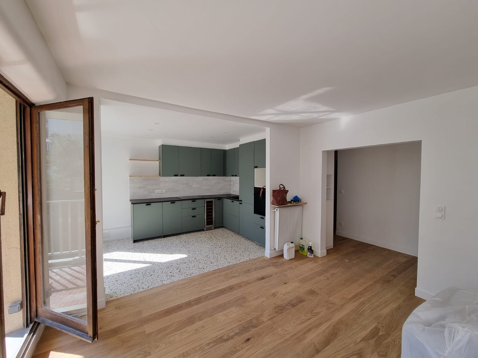 confiez la rénovation de votre appartement dans le 94 à des professionnels expérimentés. conseils, devis gratuits et travaux sur-mesure pour valoriser votre bien en val-de-marne.