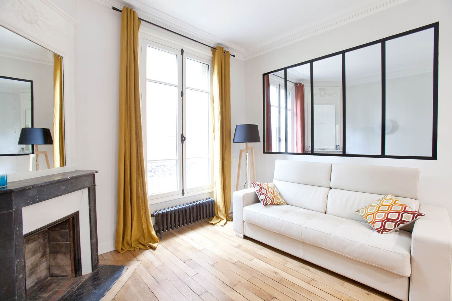 confiez la rénovation de votre appartement à paris à des professionnels qualifiés. améliorez votre espace de vie grâce à des solutions sur-mesure adaptées à vos besoins et à votre budget.