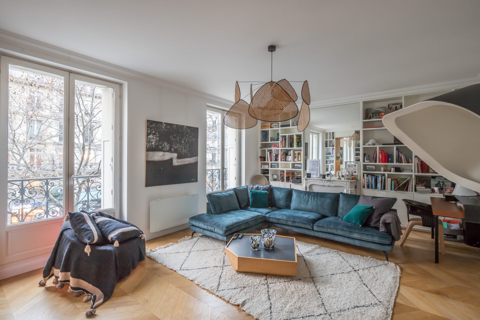 découvrez nos services professionnels de rénovation d’appartement à paris : aménagement, décoration et modernisation pour valoriser votre espace de vie. devis gratuit et travaux garantis.