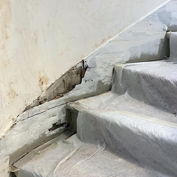 besoin de réparer des dégâts des eaux à paris 8 ? notre équipe spécialisée en rénovation intervient rapidement pour restaurer votre logement ou local professionnel. devis gratuit et accompagnement personnalisé.
