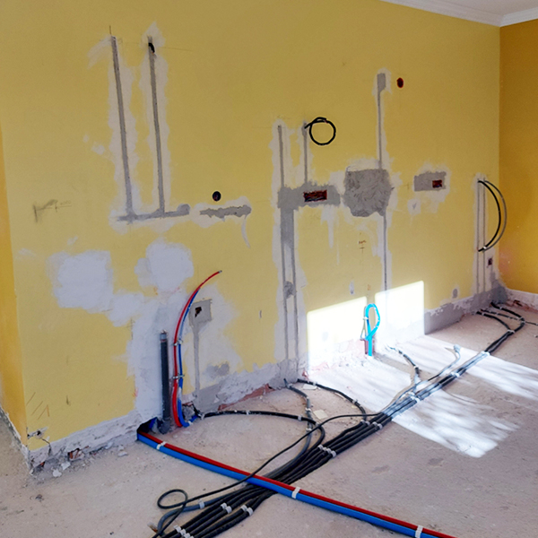 découvrez nos conseils et astuces pour une rénovation électrique réussie ! garantissez la sécurité et la conformité de votre installation grâce à nos recommandations d’experts.