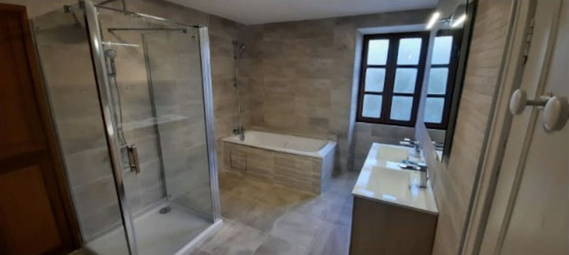 confiez votre projet de rénovation intérieure à paris à des experts. transformez votre appartement ou maison avec des travaux soignés, des conseils personnalisés et un accompagnement complet du début à la fin.