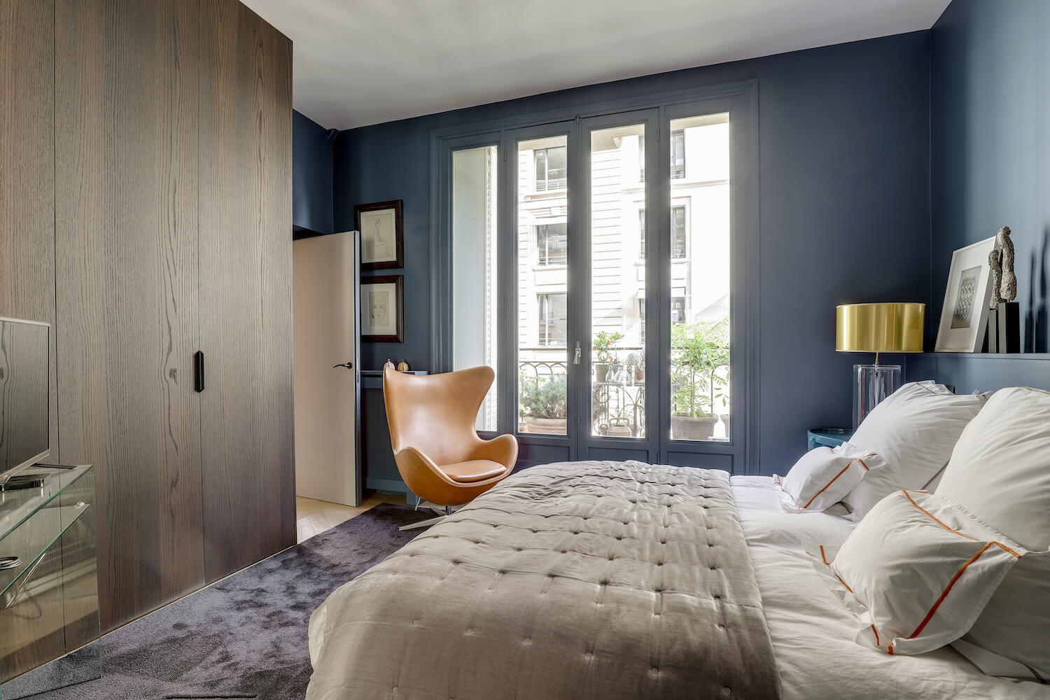 confiez votre rénovation intérieure à paris à des experts. aménagement, décoration, travaux clé en main : améliorez votre espace de vie avec notre équipe professionnelle. devis rapide et gratuit.
