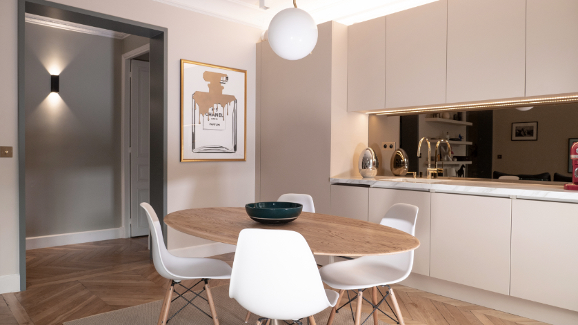 découvrez nos services de rénovation de maison à paris : travaux sur-mesure, accompagnement personnalisé et expertise pour transformer votre habitat selon vos envies. demandez un devis gratuit !