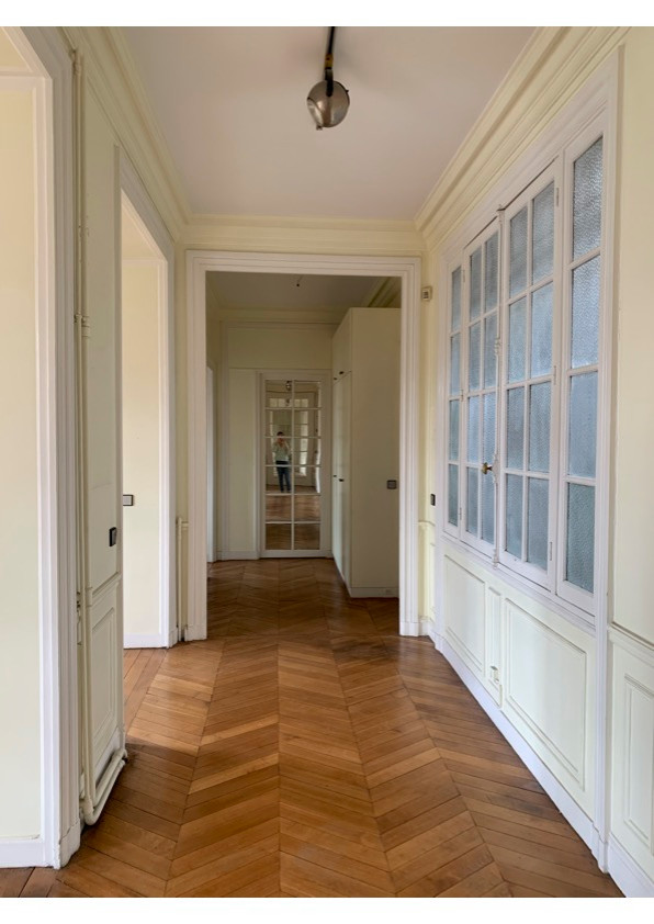 confiez la rénovation de votre maison à paris à des experts qualifiés. solutions sur mesure, conseils personnalisés et suivi complet pour moderniser et valoriser votre bien immobilier.