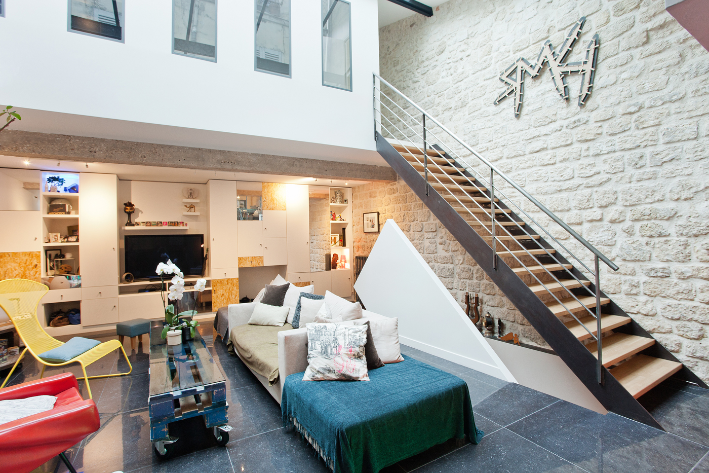 confiez la rénovation de votre maison à paris à des experts qualifiés. bénéficiez de conseils personnalisés, de solutions sur-mesure et d'un suivi complet pour transformer votre habitation selon vos envies.