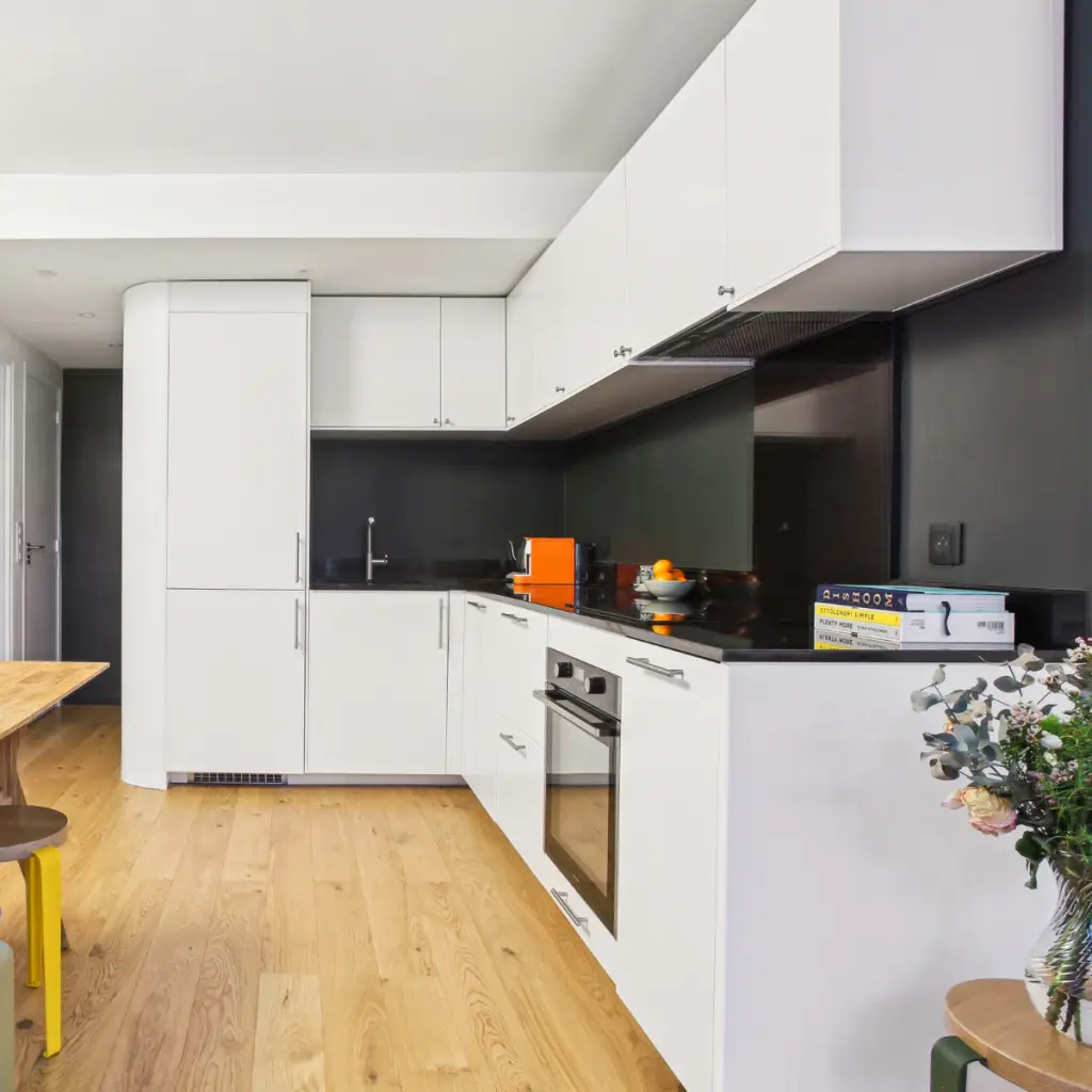 confiez la rénovation de votre maison à paris 5 à des professionnels qualifiés. travaux sur mesure, conseils personnalisés et savoir-faire pour transformer votre habitation selon vos envies.
