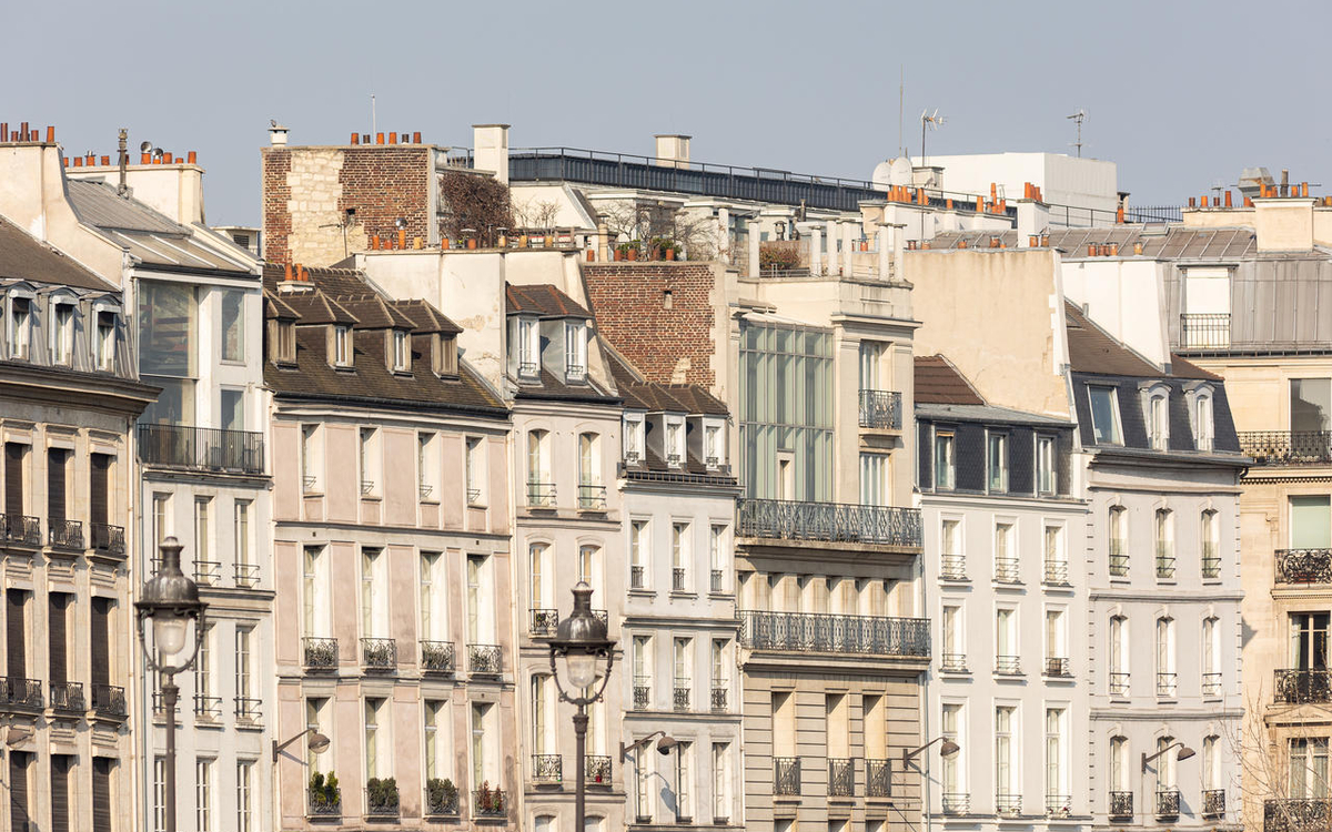 spécialiste de la rénovation à paris, notre équipe vous accompagne dans tous vos projets de transformation d’intérieur, appartement ou maison. conseils personnalisés, travaux de qualité et respect des délais.