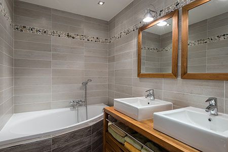 découvrez nos conseils et idées pour la rénovation de votre salle de bain. modernisez votre espace avec des solutions pratiques, esthétiques et adaptées à votre budget.