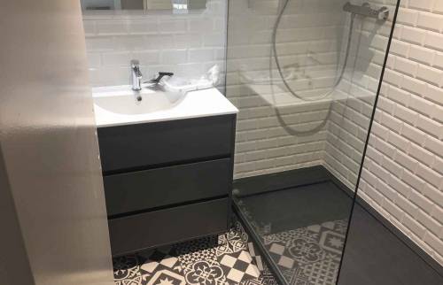 confiez la rénovation de votre salle de bain à paris à des experts qualifiés. conseils personnalisés, devis gratuit et travaux de qualité pour moderniser votre espace selon vos envies.