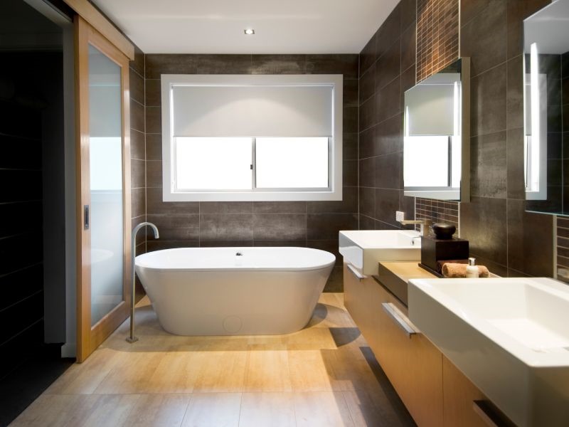 confiez la rénovation de votre salle de bain à paris à des experts : solutions sur mesure, matériaux de qualité et finitions soignées pour sublimer votre espace.