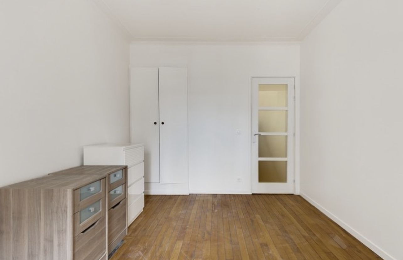 vous cherchez à rénover un t2 à paris ? découvrez nos conseils, astuces et solutions pour transformer votre appartement. suivez notre guide pour une rénovation réussie, adaptée à vos besoins et à votre budget.