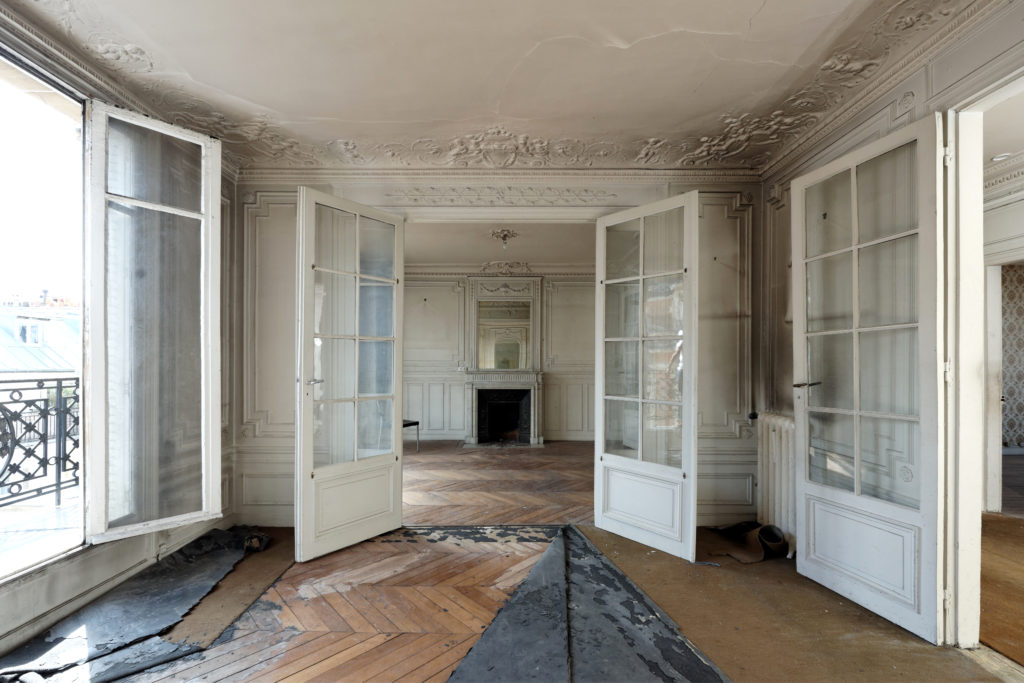 découvrez nos conseils et astuces pour rénover un appartement haussmannien à paris : modernisation, préservation du charme ancien, choix des matériaux et solutions adaptées pour transformer votre intérieur avec style.