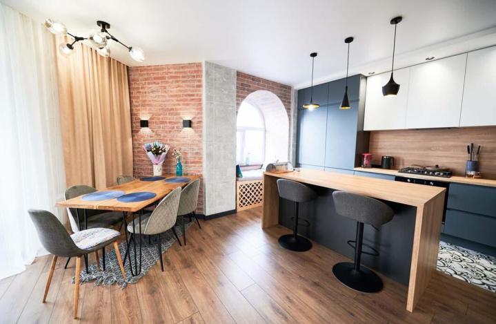 découvrez nos conseils pour bien choisir votre entreprise de rénovation et garantir la réussite de vos travaux avec des professionnels qualifiés et fiables.