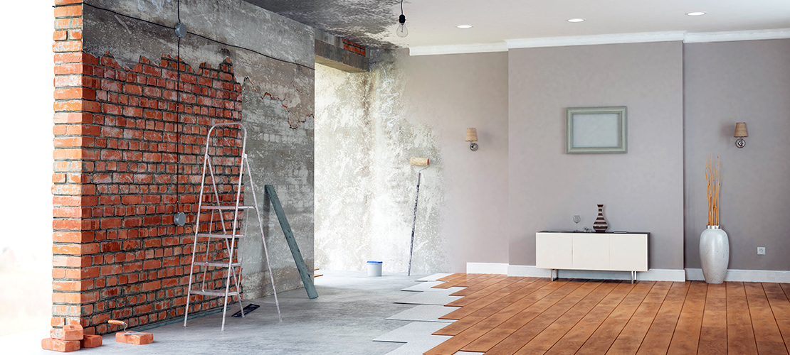 découvrez comment estimer le coût de votre rénovation au mètre carré, ainsi que les facteurs qui influencent le budget selon la nature des travaux et le type de logement.
