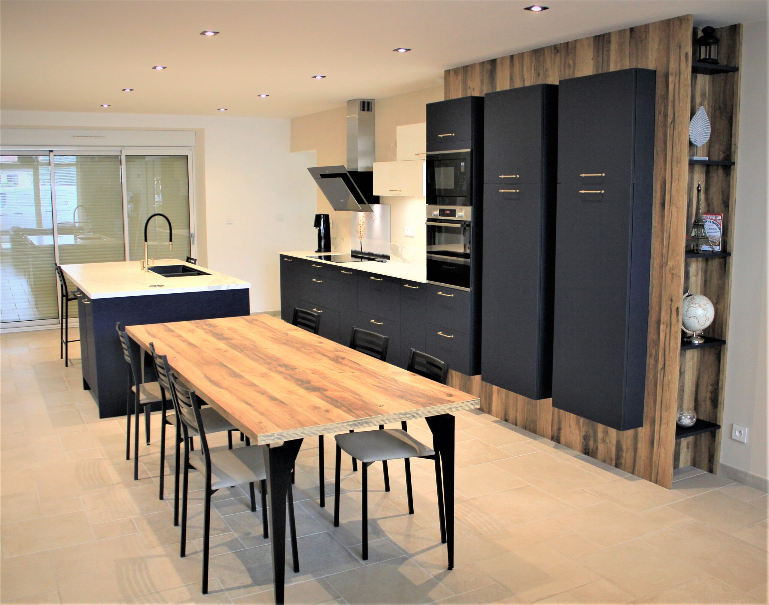 découvrez des conseils pratiques pour optimiser l'espace et la fonctionnalité de votre cuisine à paris 11. améliorez votre confort culinaire avec des solutions adaptées à votre intérieur.