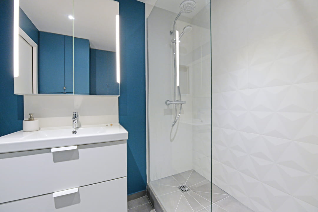 découvrez les prix pour l’aménagement d’une petite salle de bain optimisée. conseils, astuces et estimations de budget pour transformer votre espace sans vous ruiner.