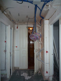 découvrez les prix de rénovation pour un appartement ancien et obtenez des conseils pour estimer votre budget travaux efficacement.