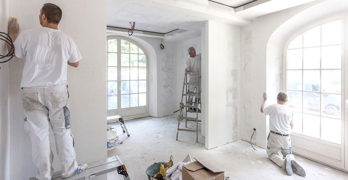 découvrez les prix de rénovation pour une maison ancienne : budget, conseils et étapes clés pour réussir vos travaux de rénovation.