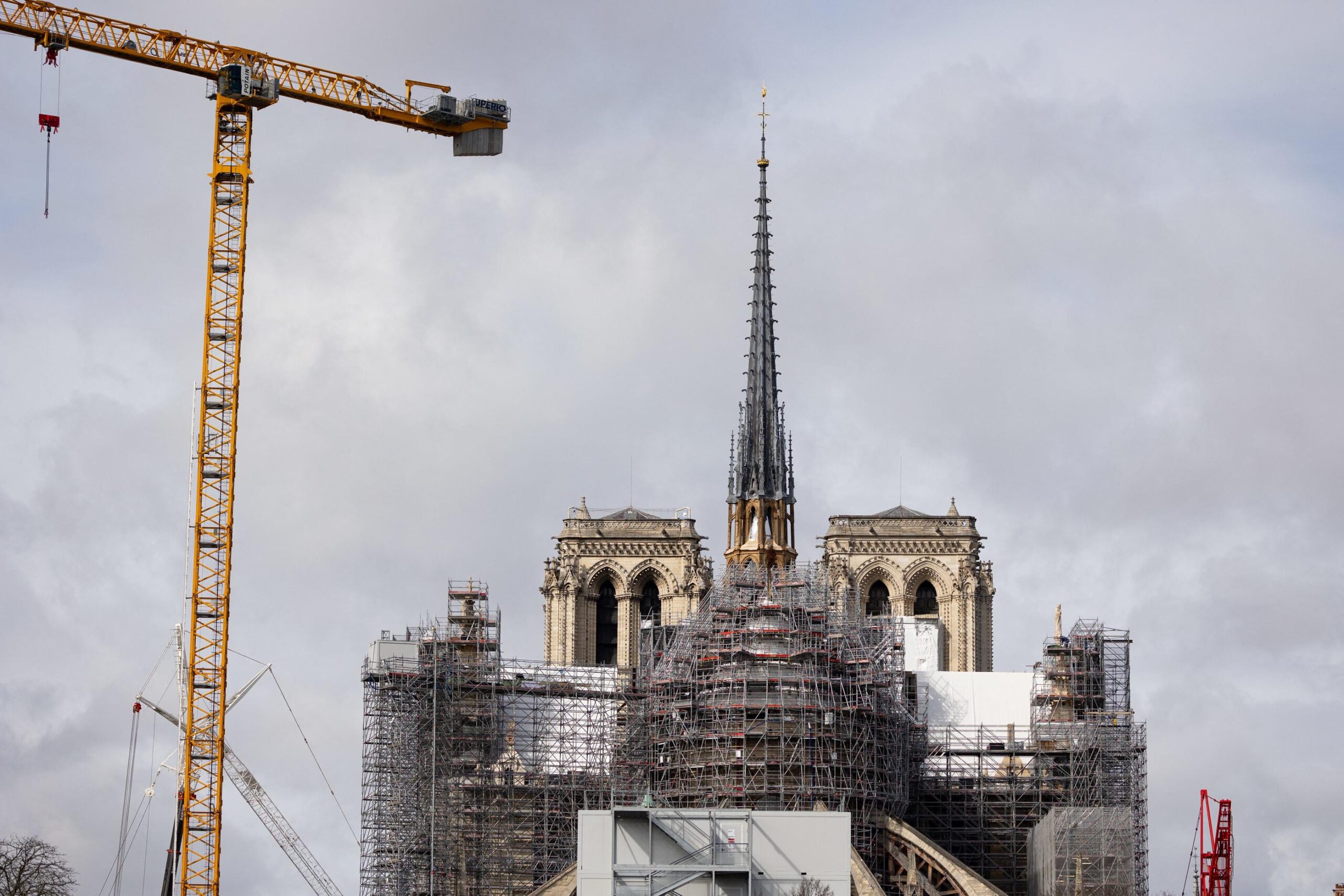 découvrez nos services de rénovation à paris pour transformer votre intérieur avec qualité et savoir-faire. devis gratuit et intervention rapide.
